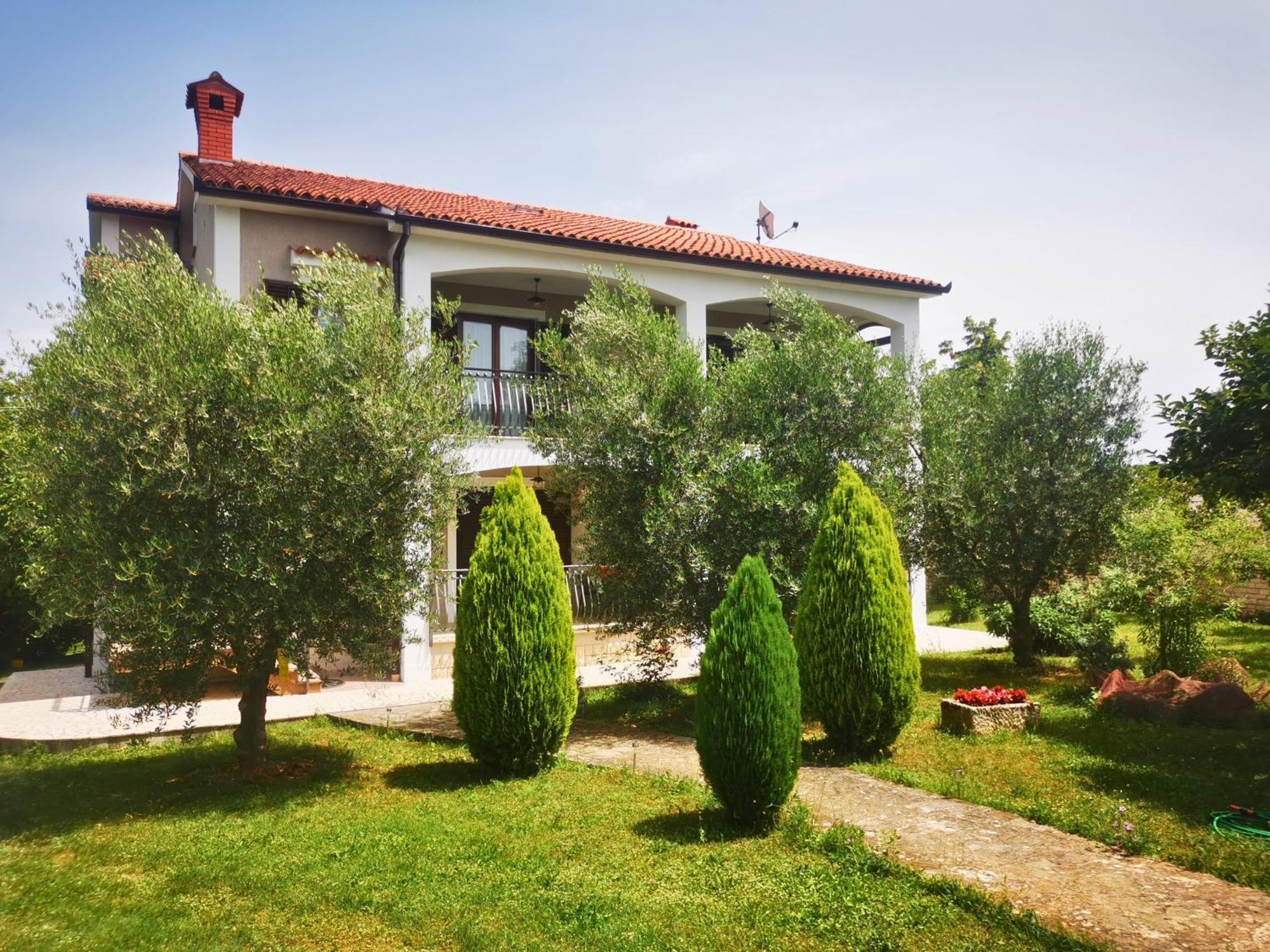 Garden Apartment Maria Vrsar Kültér fotó