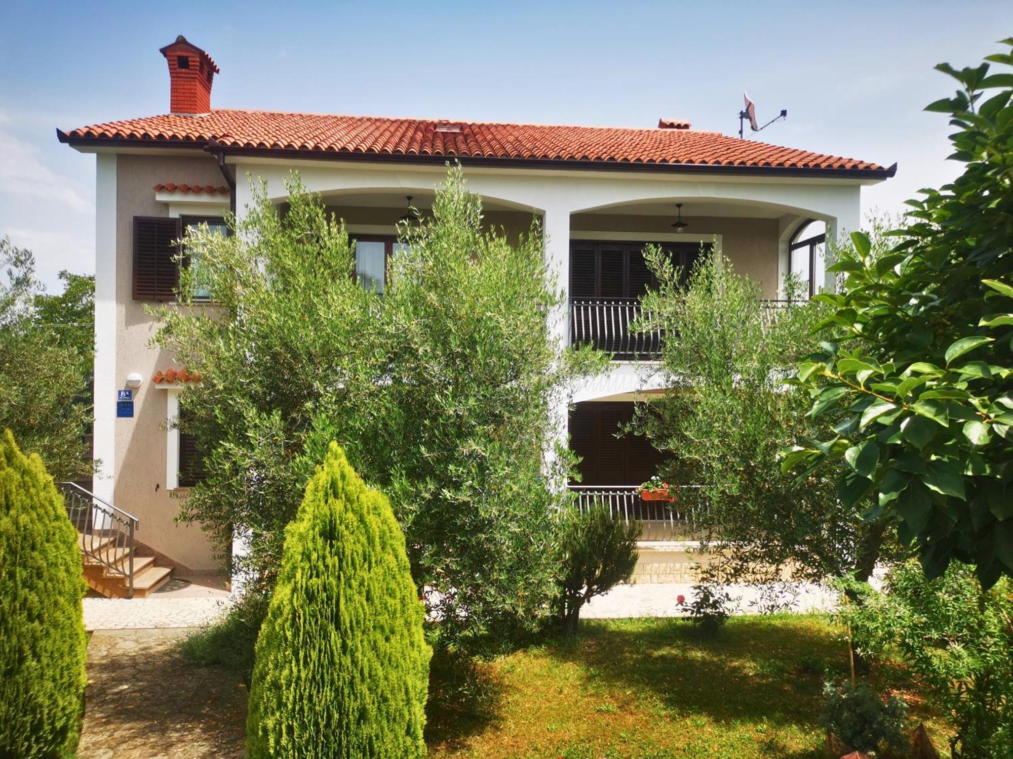 Garden Apartment Maria Vrsar Kültér fotó